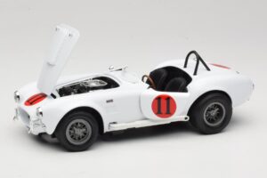 Shelby Cobra 427 S/C Fehér Auto World 1:18 AWSS104 Fém – 2. kép a 8-ből