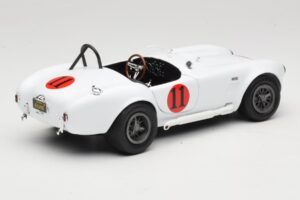 Shelby Cobra 427 S/C Fehér Auto World 1:18 AWSS104 Fém – 3. kép a 8-ből