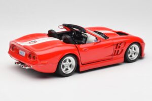 Shelby Series 1 Kabrió Piros Bburago 1:18 3353 Fém – 3. kép a 8-ből