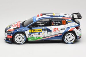 Skoda Fabia Rally2 #10 S. Wagner / G. Winter Barum Czech Rally Zlín 2024 IXO 1:18 18RMC221 Fém – 3. kép a 6-ből