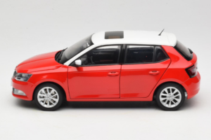 Skoda Fabia Mk3 Piros OEM 1:18 ZSF00004ROT Fém – 4. kép a 8-ből