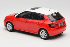 Skoda Fabia Mk3 Piros OEM 1:18 ZSF00004ROT Fém – 7. kép a 8-ből
