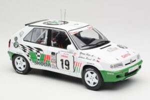 Skoda Felicia Kit Car #19 P. Sibera / P. Gross Tour de Corse 1995 IXO 1:18 18RMC149B Fém – 4. kép a 6-ből