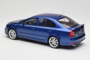 Skoda Octavia RS 1Z Race Blue Metallic Otto 1:18 OT478 Gyanta – 5. kép a 6-ből