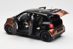 Smart Forfour W453 Fekete Hazel Barna Norev 1:18 B66960299 Fém – 5. kép a 8-ből