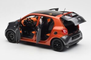 Smart Forfour W453 Lava Narancssárga Grafit Szürke Norev 1:18 B66960298 Fém – 5. kép a 8-ből