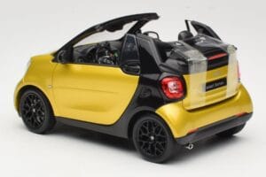 Smart Fortwo 453 Kabrió Fekete És Sárga Norev 1:18 B66960289 Fém – 7. kép a 8-ből