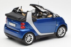 Smart Fortwo W451 Kabrió Kék Ezüst Minichamps 1:18 Q0022565V001C80Q00 Fém – 3. kép a 8-ből
