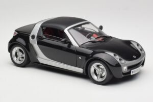 Smart Roadster Fekete Bburago 1:18 34099-M1 Fém – 6. kép a 8-ből
