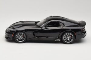 SRT Viper GTS Fekete Maisto 1:18 31128 Fém – 4. kép a 8-ből