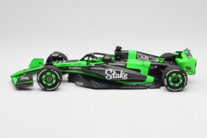 Stake F1 Team Kick Sauber C44 #77 V. Bottas Emilia Romagna GP 2024 Minichamps 1:18 117240177 Fém – 4. kép a 7-ből