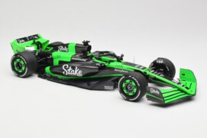 Stake F1 Team Kick Sauber C44 #77 V. Bottas Emilia Romagna GP 2024 Minichamps 1:18 117240177 Fém – 5. kép a 7-ből