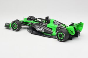 Stake F1 Team Kick Sauber C44 #77 V. Bottas Emilia Romagna GP 2024 Minichamps 1:18 117240177 Fém – 6. kép a 7-ből