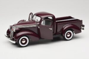 Studebaker Coupe Express Pickup Barna American Mint 1:18 92458-R1 Fém – 2. kép a 8-ből