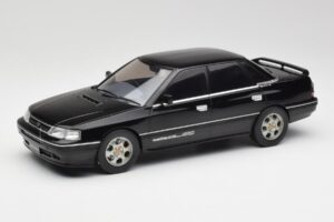 Subaru Legacy RS Fekete IXO 1:18 18CMC131A Fém