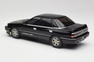 Subaru Legacy RS Fekete IXO 1:18 18CMC131A Fém – 5. kép a 6-ből