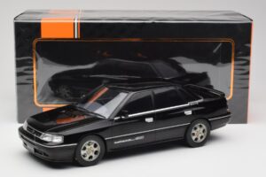 Subaru Legacy RS Fekete IXO 1:18 18CMC131A Fém – 6. kép a 6-ből