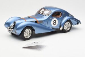 Talbot-Lago T150 C-SS #8 24 Hours of Le Mans 1939 CMC 1:18 M-167 Fém