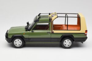 Talbot Matra Rancho Decouvrable Zöld Otto 1:18 OT1096 Gyanta – 3. kép a 6-ből