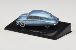 Tatra T600 Tatraplan Kék IXO 1:43 CLC594N Fém – 3. kép a 4-ből