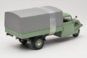 Tempo Dreirad Canvas Zöld Minichamps 1:18 180099020 Fém – 3. kép a 8-ből