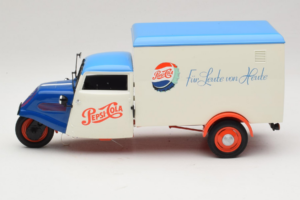 Tempo Dreirad Kastenwagen Pepsi Minichamps 1:18 150099024 Fém – 4. kép a 8-ből