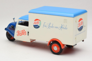 Tempo Dreirad Kastenwagen Pepsi Minichamps 1:18 150099024 Fém – 7. kép a 8-ből