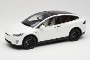 Tesla Model X Fehér OEM 1:18 TESLA001 Fém