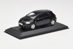 Toyota Auris E150 Fekete Minichamps 1:43 TOYOTA004 Fém – 2. kép a 4-ből