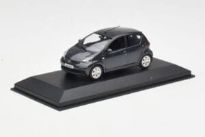 Toyota Aygo AB10 Grey Metallic Minichamps 1:43 AYGO001 Fém – 2. kép a 4-ből