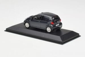 Toyota Aygo AB10 Grey Metallic Minichamps 1:43 AYGO001 Fém – 3. kép a 4-ből