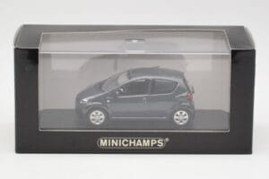 Toyota Aygo AB10 Grey Metallic Minichamps 1:43 AYGO001 Fém – 4. kép a 4-ből