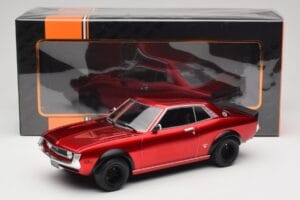Toyota Celica 2000 GT RA21 Solar Red IXO 1:18 18CMC190 Fém – 6. kép a 6-ből