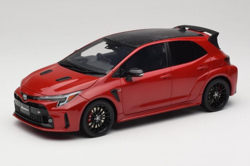 Toyota GR Corolla Circuit Edition E210 Supersonic Red Otto 1:18 OT1072 Gyanta