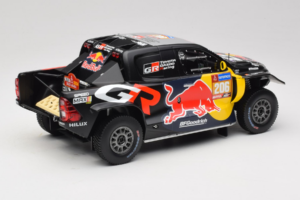 Toyota GR DKR Hilux Evo #206 L. Moraes / A. Monleon Rally Dakar 2024 IXO 1:18 18RMC238A Fém – 2. kép a 6-ből
