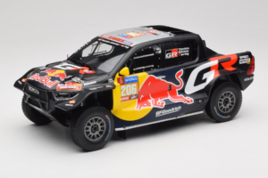 Toyota GR DKR Hilux Evo #206 L. Moraes / A. Monleon Rally Dakar 2024 IXO 1:18 18RMC238A Fém