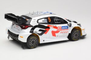 Toyota GR Yaris Rally1 #5 Toyota Gazoo Racing WRT S. Pajari / E. Malkonen Rally Finland 2024 IXO 1:18 18RMC217 Fém – 2. kép a 6-ből