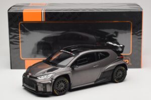 Toyota GR Yaris Rally2 Szürke IXO 1:18 18CMC210 Fém – 6. kép a 6-ből