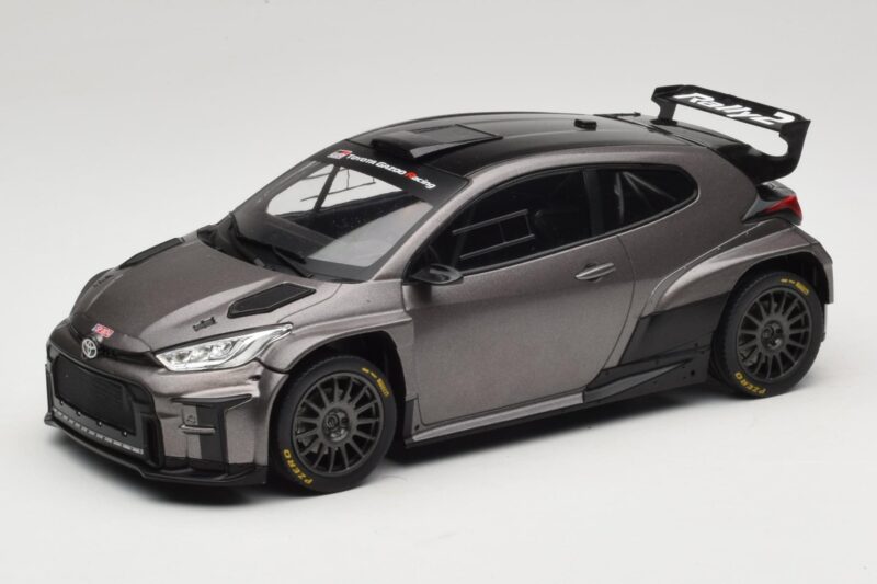 Toyota GR Yaris Rally2 Szürke IXO 1:18 18CMC210 Fém