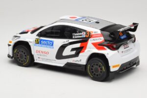 Toyota GR Yaris Rally2 #37 Y. Yamamoto Rally Finland 2024 IXO 1:18 18RMC212A Fém – 5. kép a 6-ből