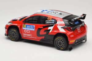 Toyota GR Yaris Rally2 #39 J-M. Latvala / E. Mälkönen Rally Finland 2024 IXO 1:18 18RMC211 Fém – 5. kép a 6-ből