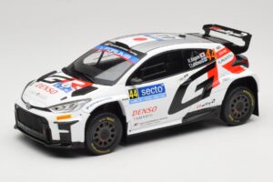 Toyota GR Yaris Rally2 #44 H. Kogure Rally Finland 2024 IXO 1:18 18RMC212B Fém