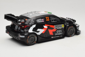 Toyota GR Yaris WRC #33 E. Evans / S. Martin Rally Monte Carlo 2025 IXO 1:18 18RMC229B Fém – 2. kép a 6-ből