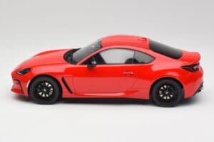 Toyota GR86 ZN8 Ignition Piros Otto 1:18 OT470 Gyanta – 3. kép a 6-ből