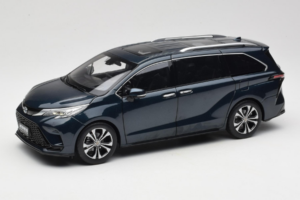 Toyota Granvia Sötétkék OEM 1:18 FCL22GR803 Fém