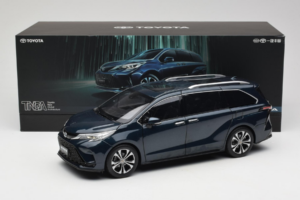 Toyota Granvia Sötétkék OEM 1:18 FCL22GR803 Fém – 8. kép a 8-ből