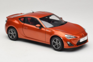Toyota GT86 Piros Century Dragon 1:18 CD01 Fém – 6. kép a 8-ből