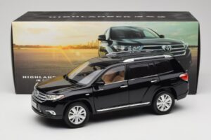Toyota Highlander XU40 Fekete Paudi Model 1:18 2043612-B1 Fém – 8. kép a 8-ből