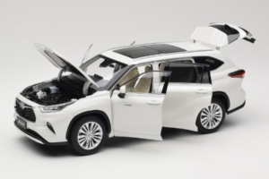 Toyota Highlander XU70 Fehér OEM 1:18 26071-2011 Fém – 2. kép a 8-ből