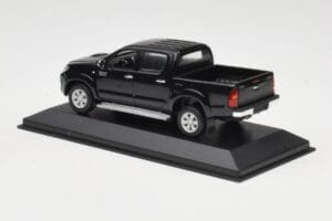 Toyota Hilux Fekete Minichamps 1:43 400166662 Fém – 3. kép a 4-ből